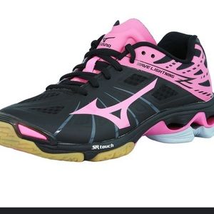 Mizuno Volleyball shoes